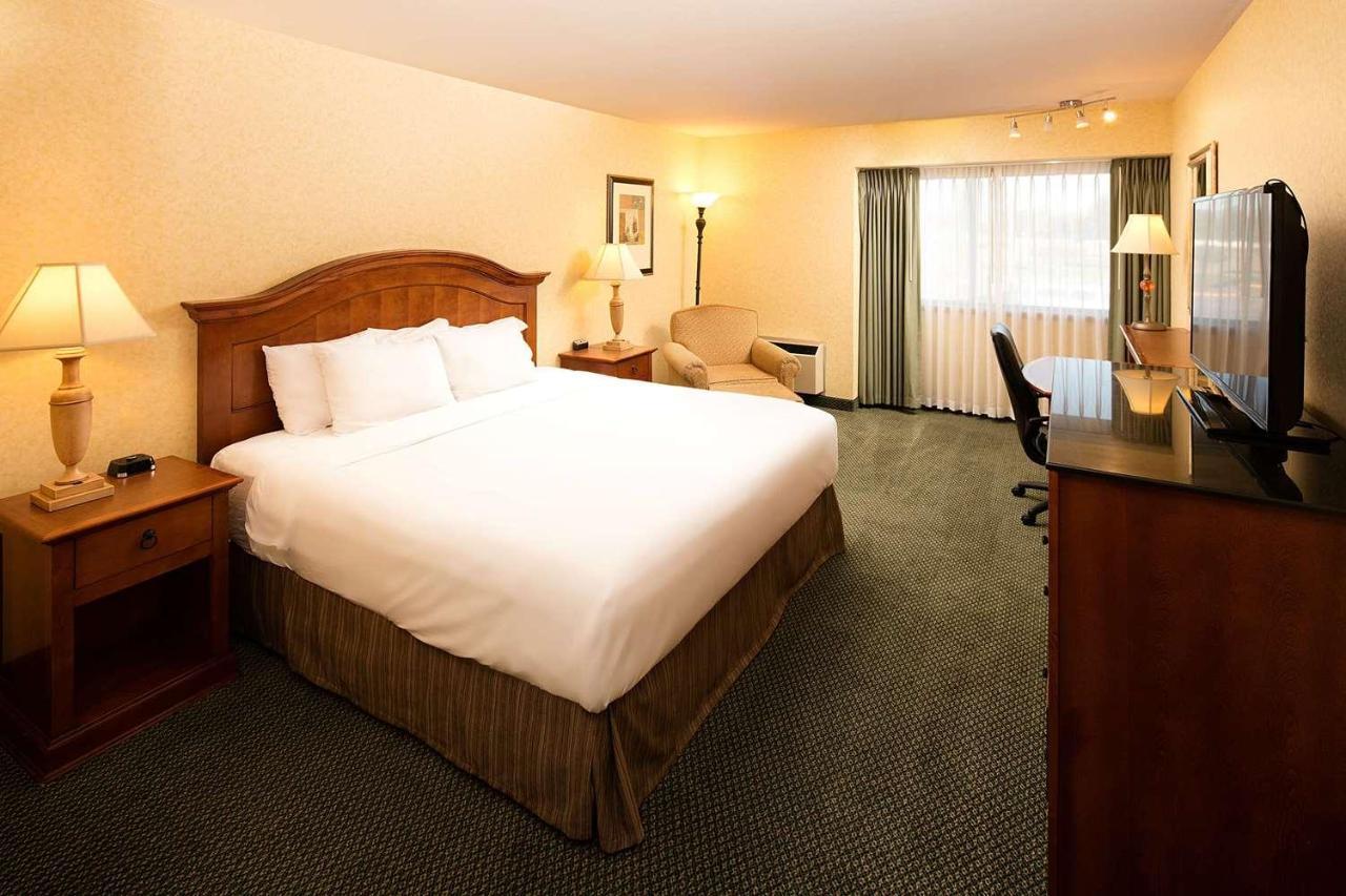 Red Lion Hotel Kennewick Columbia Center Εξωτερικό φωτογραφία